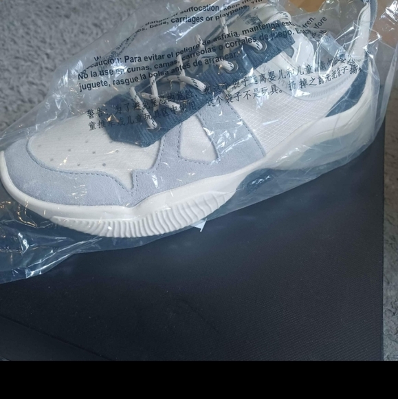 Men's Coach shoes - Picture 4 of 4